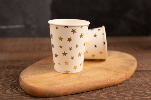 خرید و قیمت لیوان کاغذی یکبار مصرف + فروش عمده